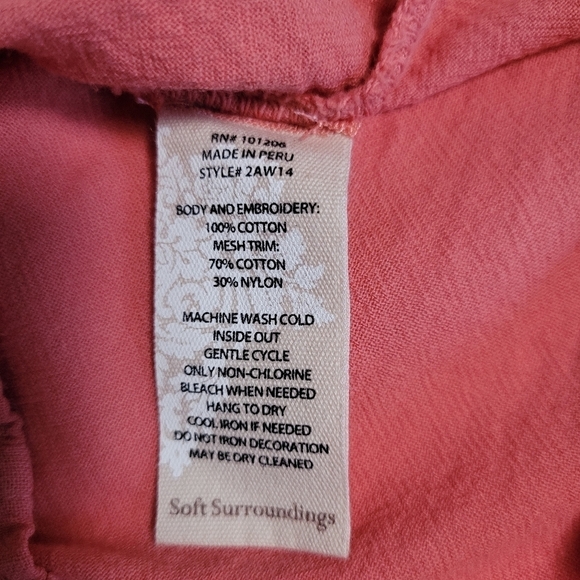 Soft Surroundings Women's Button Up 100%Cotton Salmon Top Size M Lace Detail - Picture 9 of 12
